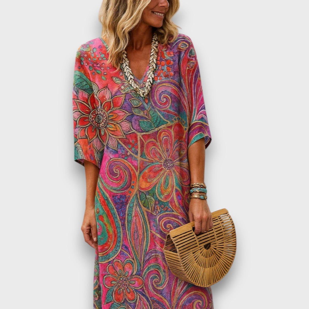 Kaftan z boho vzorcem in ohlapnim krojem