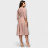 Ana - Elegantna Midi Obleka s Pasom