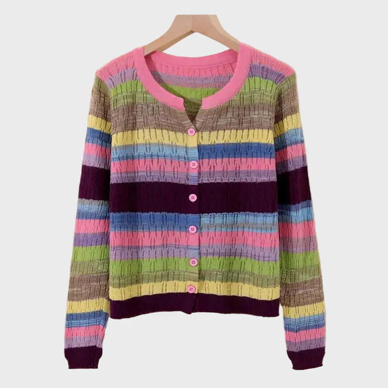 Pulover z Retro Navdihom